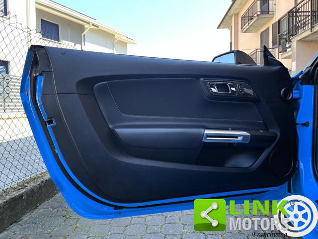 FORD Mustang usata, con Lettore CD