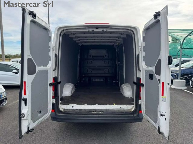 VOLKSWAGEN Crafter usata 9