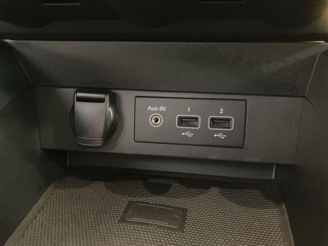 RENAULT Clio usata 24