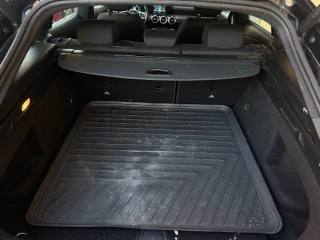MERCEDES-BENZ CLA 200 usata, con Alzacristalli elettrici