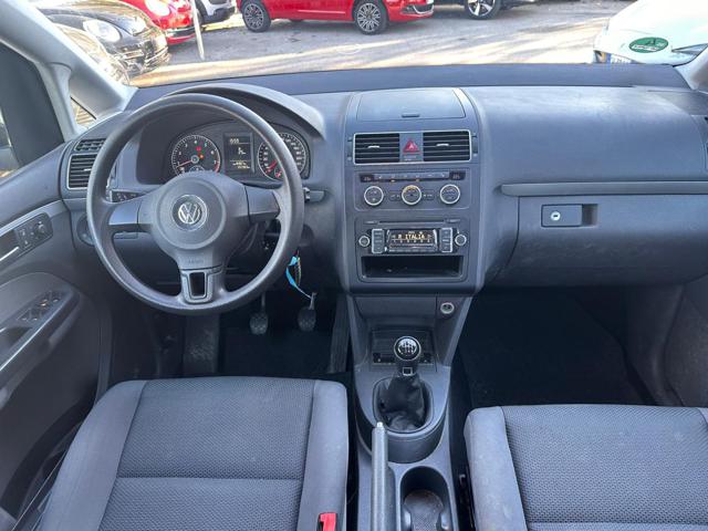 VOLKSWAGEN Touran usata, con ESP