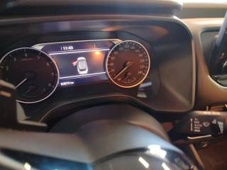 NISSAN Qashqai usata, con Fari LED