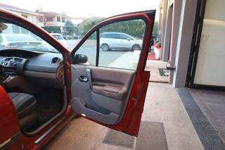 RENAULT Scenic usata 64