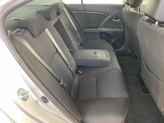 TOYOTA Avensis usata, con Cruise Control