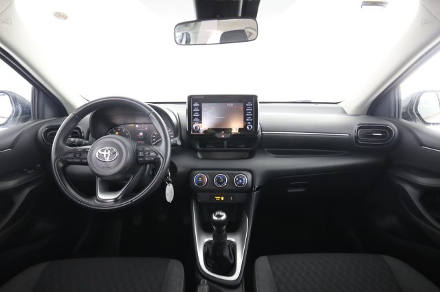 TOYOTA Yaris usata 4