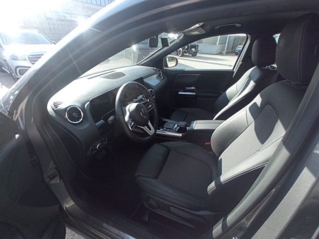 MERCEDES-BENZ GLA 200 usata, con Climatizzatore
