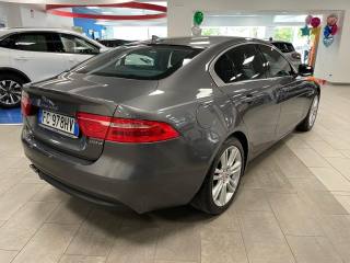 JAGUAR XE usata, con ESP