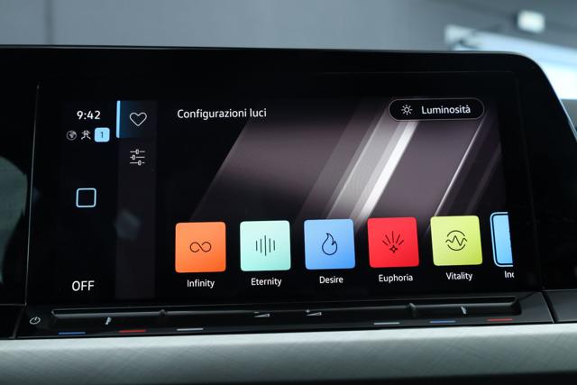 VOLKSWAGEN Golf usata, con Vivavoce