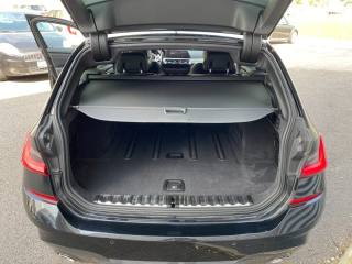 BMW 320 usata, con Volante multifunzione
