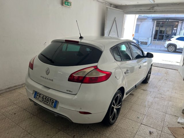 RENAULT Megane usata, con Airbag
