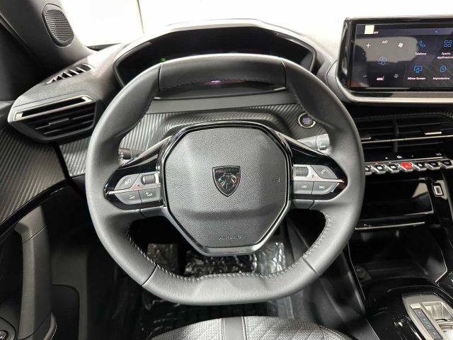 PEUGEOT 2008 usata, con Bluetooth