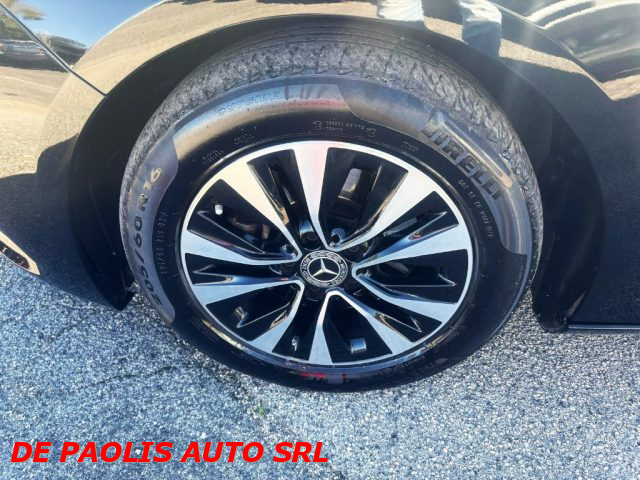 MERCEDES-BENZ B 180 usata, con Alzacristalli elettrici