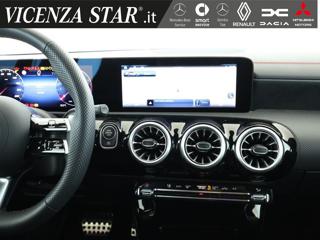 MERCEDES-BENZ CLA 200 usata, con Controllo automatico clima