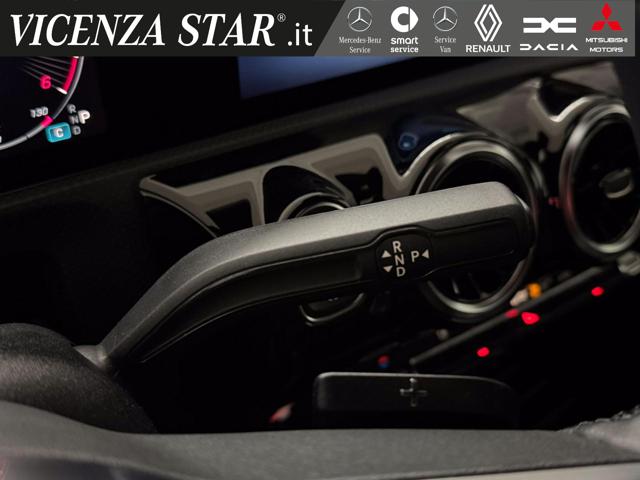 MERCEDES-BENZ A 200 usata, con Sedili riscaldati