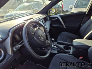 TOYOTA RAV 4 usata, con Autoradio