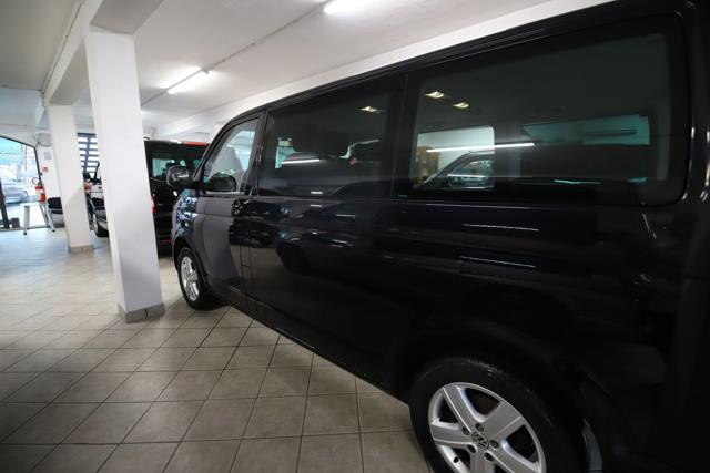 VOLKSWAGEN Multivan usata, con Sensori di parcheggio posteriori