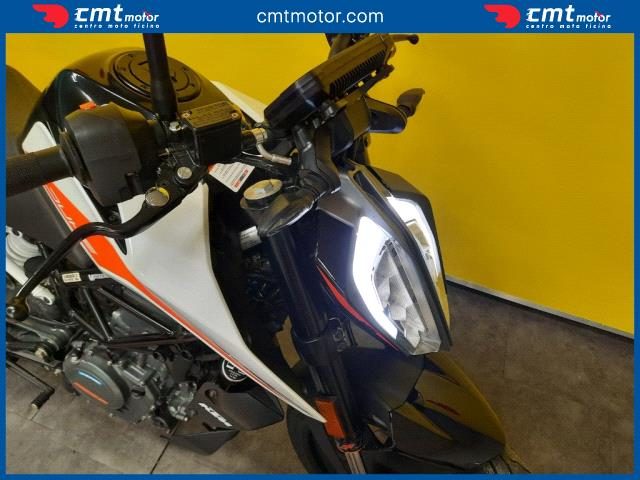 KTM 390 Duke usata 9