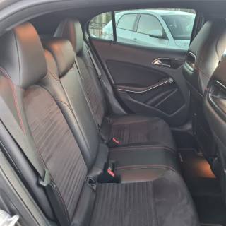 MERCEDES-BENZ GLA 200 usata, con Controllo trazione