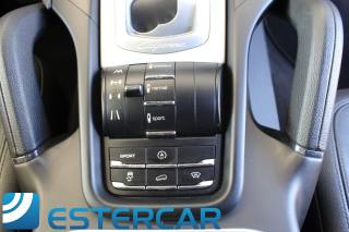 PORSCHE Cayenne usata, con Sensore di luce