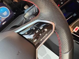 VOLKSWAGEN Golf GTI usata, con Touch screen