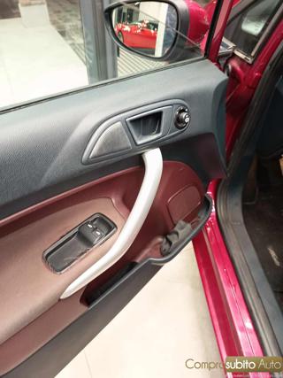 FORD Fiesta usata 10