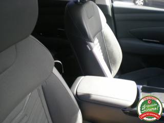HYUNDAI Tucson usata, con Fari LED