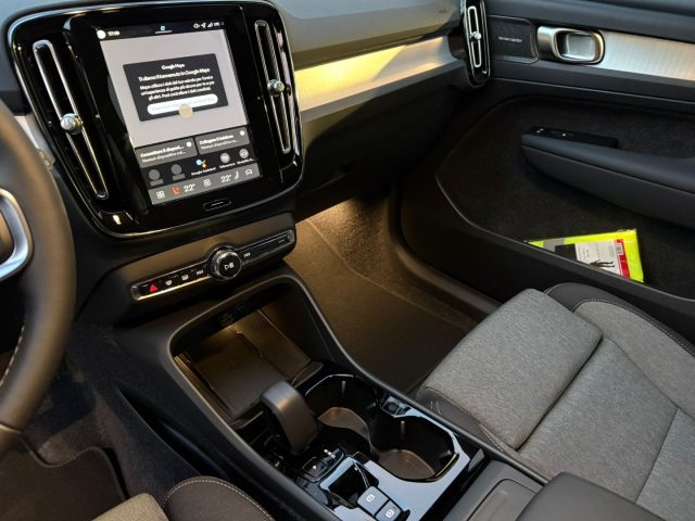 VOLVO XC40 usata, con Bluetooth