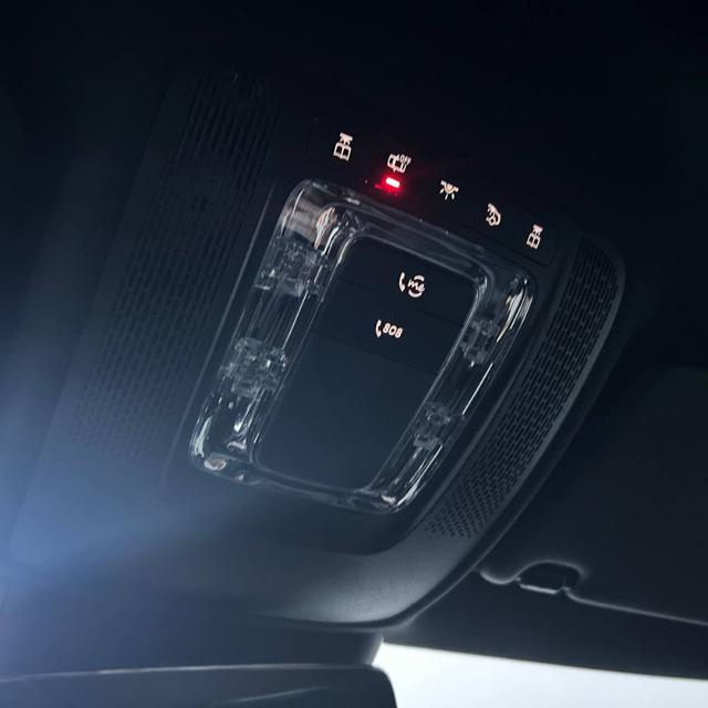 MERCEDES-BENZ A 180 usata, con USB