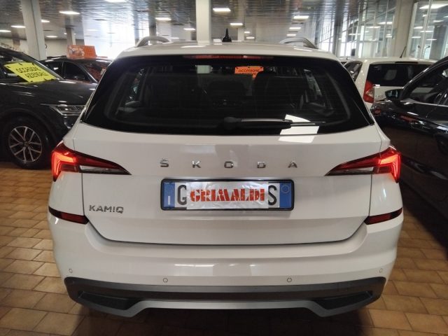 SKODA Kamiq usata, con Autoradio