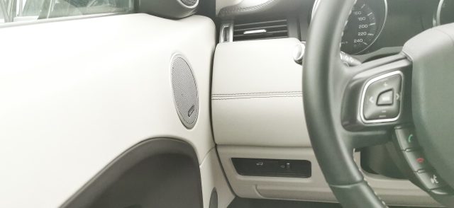 LAND ROVER Range Rover Evoque usata, con Sensore di luce