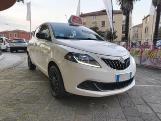 LANCIA Ypsilon usata, con Airbag