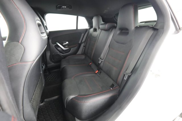 MERCEDES-BENZ CLA usata 3