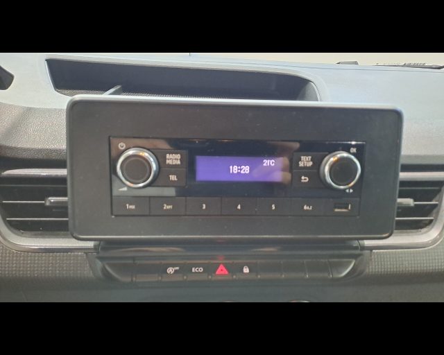 RENAULT Kangoo usata, con Gancio traino