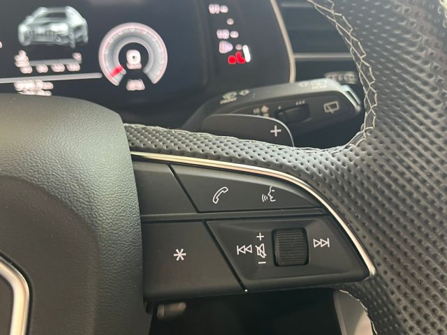 AUDI Q8 usata, con Sensori di parcheggio posteriori