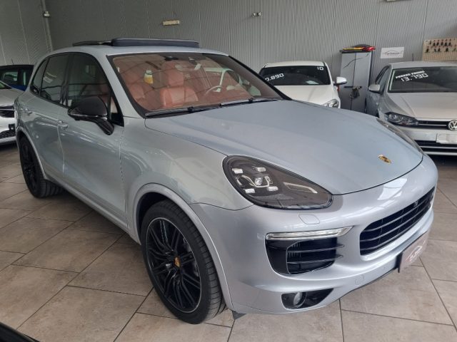 PORSCHE Cayenne usata, con Airbag laterali