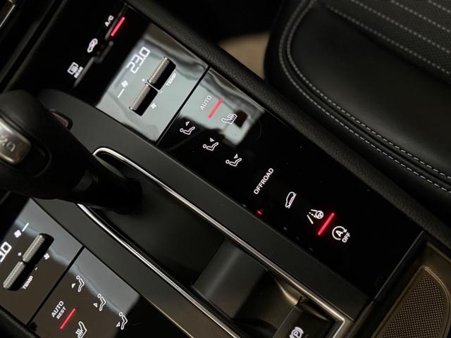 PORSCHE Macan usata, con Regolazione elettrica sedili