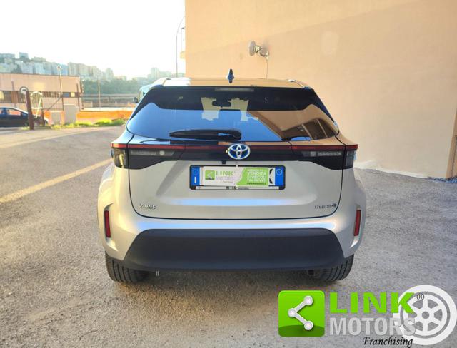 TOYOTA Yaris Cross usata, con Autoradio
