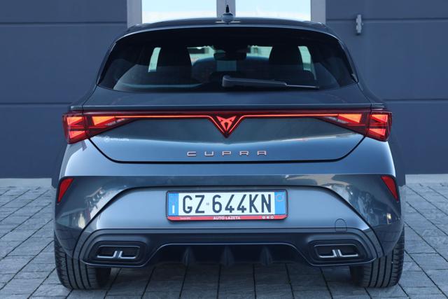 CUPRA Leon usata, con Specchietti laterali elettrici
