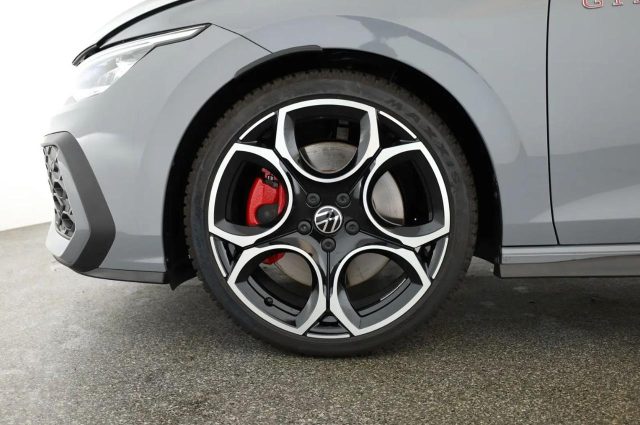 VOLKSWAGEN Golf GTI usata, con Autoradio