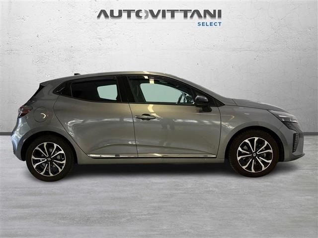 RENAULT Clio usata, con Alzacristalli elettrici