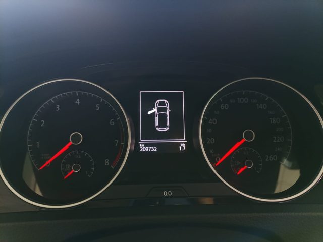 VOLKSWAGEN Golf usata, con Controllo trazione