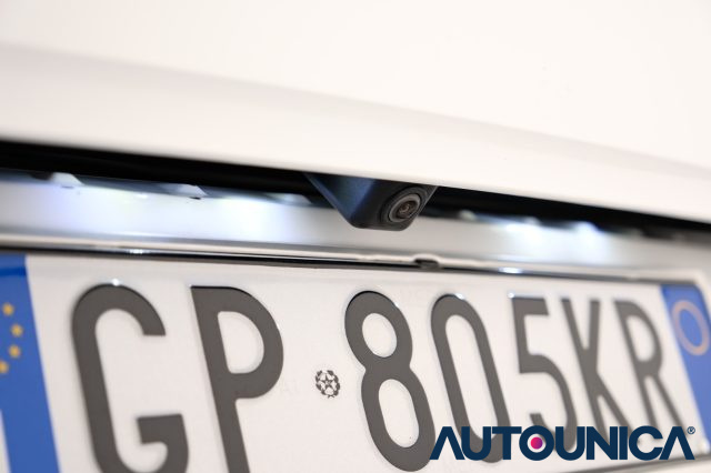 OPEL Grandland usata, con Telecamera per parcheggio assistito