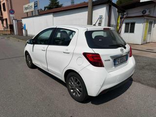 TOYOTA Yaris usata, con Alzacristalli elettrici