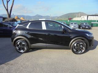 RENAULT Captur usata, con Autoradio digitale