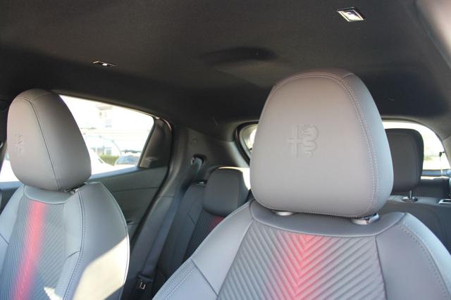 ALFA ROMEO Junior usata, con Volante in pelle