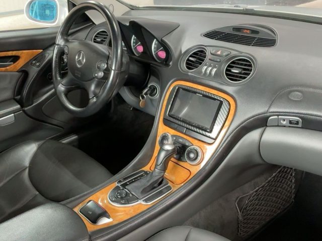 MERCEDES-BENZ SL 350 usata, con Autoradio