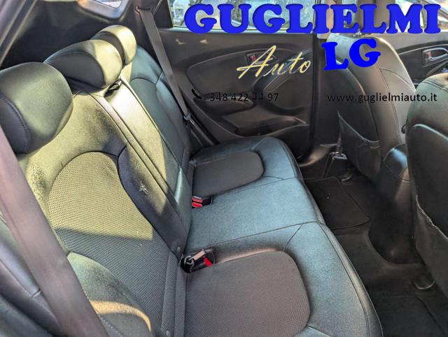 HYUNDAI iX35 usata, con Specchietti laterali elettrici