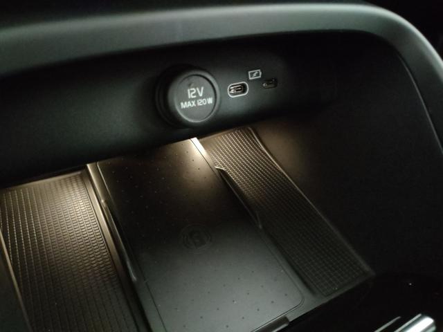 VOLVO XC40 usata, con Fari LED