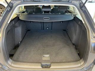 VOLKSWAGEN Golf Variant usata, con Boardcomputer