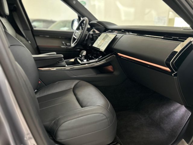 LAND ROVER Range Rover Sport usata, con Autoradio digitale